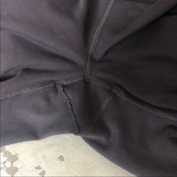 Fabletics Leggings Bundle - Picture 6 of 10